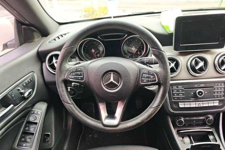 Used Mercedes-Benz CLA 2016 Facelifted CLA 200 Stylish Edition Steering Wheel