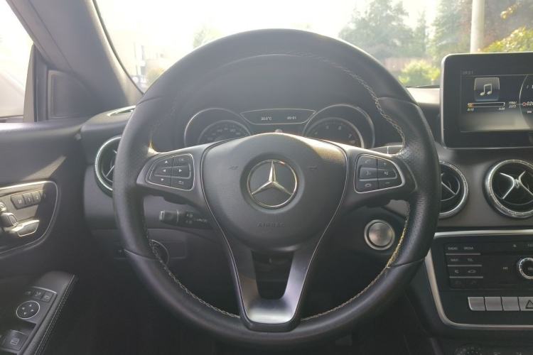 Used Mercedes-Benz CLA 2016 Refreshed CLA 200 Sport Edition Steering Wheel