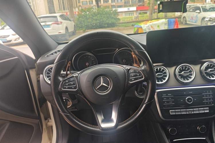 Used Mercedes-Benz CLA 2016 Refreshed CLA 200 Sport Edition Steering Wheel