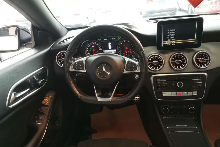 Used Mercedes-Benz CLA 2016 Year Restyled CLA 220 4MATIC Steering Wheel