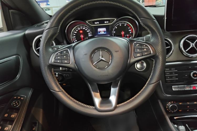 Used Mercedes-Benz CLA 2016 Refreshed CLA 200 Sport Edition Steering Wheel