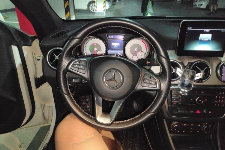 Used Mercedes-Benz CLA 2016 CLA 200 Sport Edition Steering Wheel