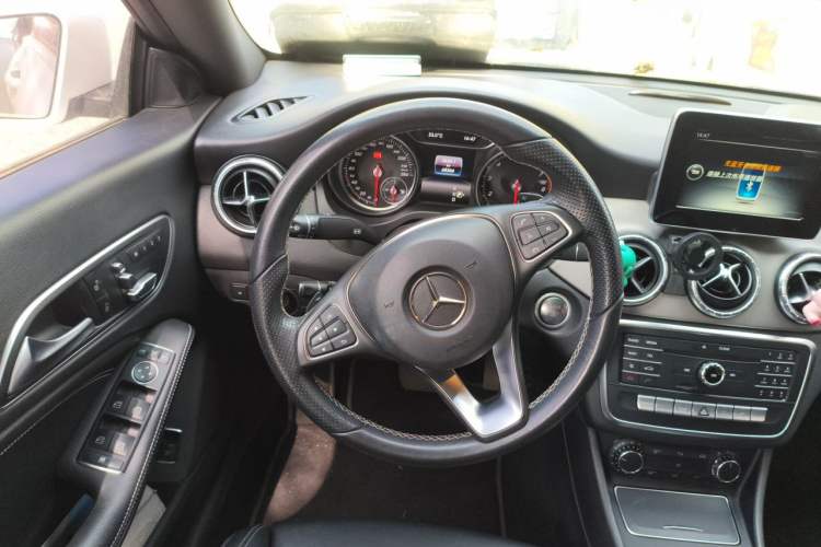 Used Mercedes-Benz CLA 2016 Facelifted CLA 200 Stylish Edition Steering Wheel