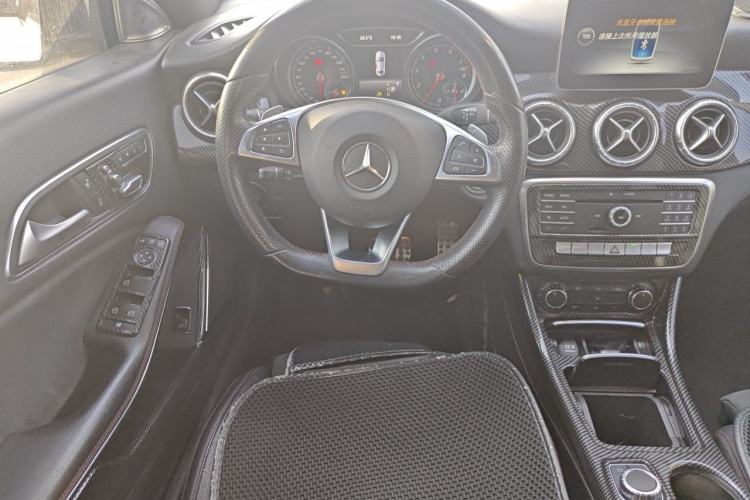 Used Mercedes-Benz CLA 2016 Year Restyled CLA 220 4MATIC Steering Wheel