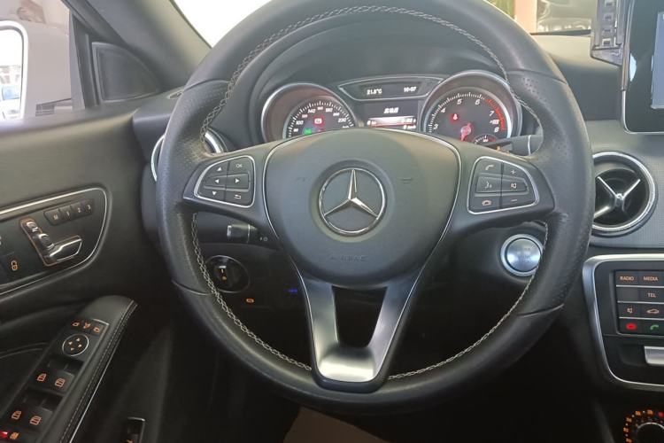Used Mercedes-Benz CLA 2016 Facelifted CLA 200 Stylish Edition Steering Wheel