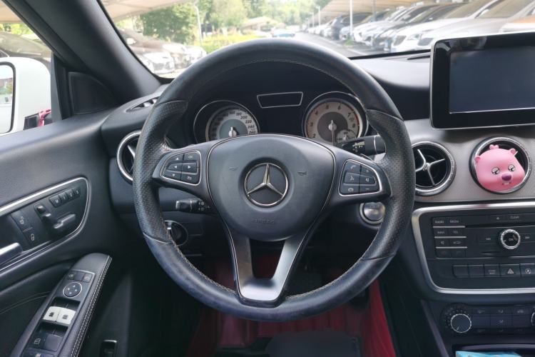 Used Mercedes-Benz CLA 2016 CLA 200 Style Edition Steering Wheel