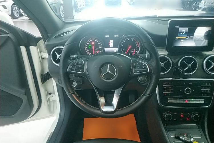 Used Mercedes-Benz CLA 2016 Refreshed CLA 200 Sport Edition Steering Wheel
