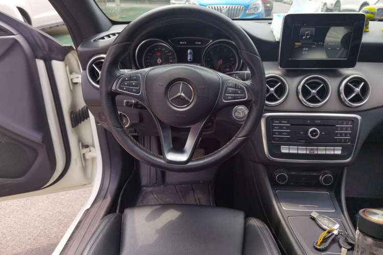 Used Mercedes-Benz CLA 2016 Facelifted CLA 200 Stylish Edition Steering Wheel