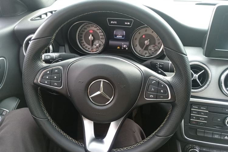 Used Mercedes-Benz CLA 2016 CLA 200 Style Edition Steering Wheel