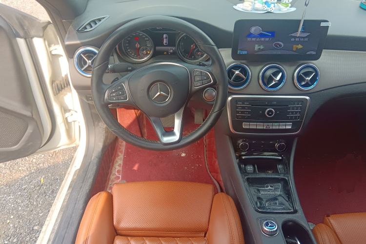 Used Mercedes-Benz CLA 2016 Facelifted CLA 200 Stylish Edition Steering Wheel