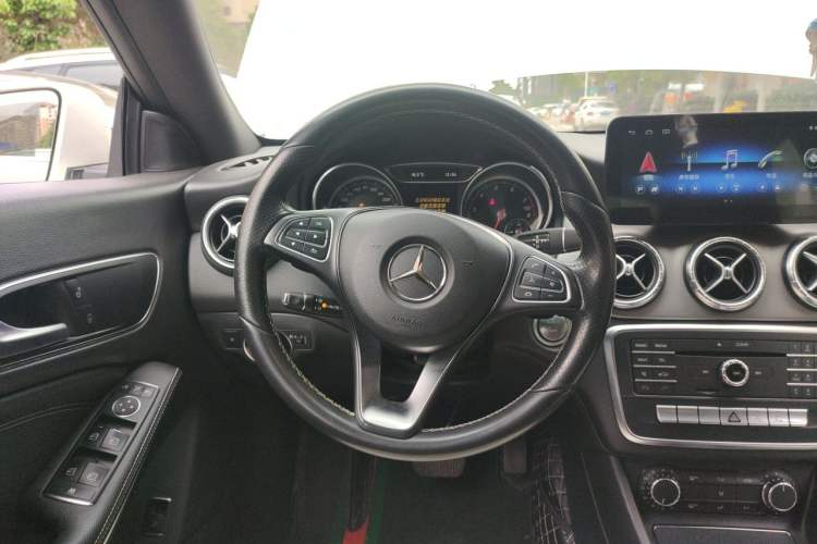 Used Mercedes-Benz CLA 2016 Refreshed CLA 200 Sport Edition Steering Wheel