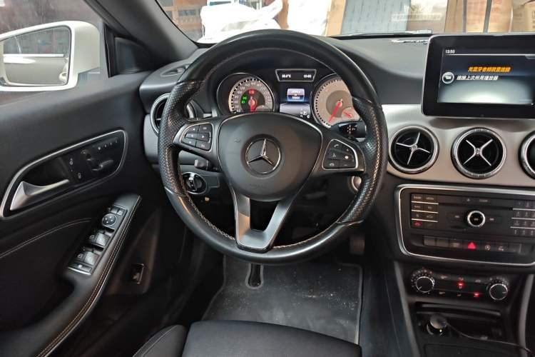 Used Mercedes-Benz CLA 2016 CLA 200 Style Edition Steering Wheel