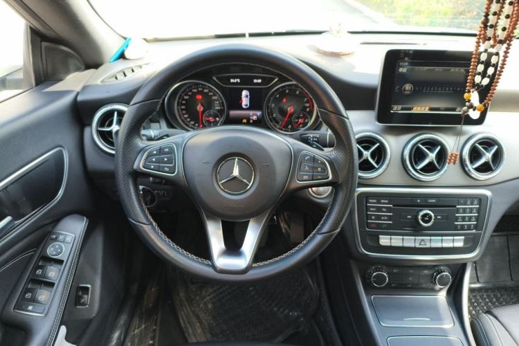 Used Mercedes-Benz CLA 2016 Refreshed CLA 200 Sport Edition Steering Wheel