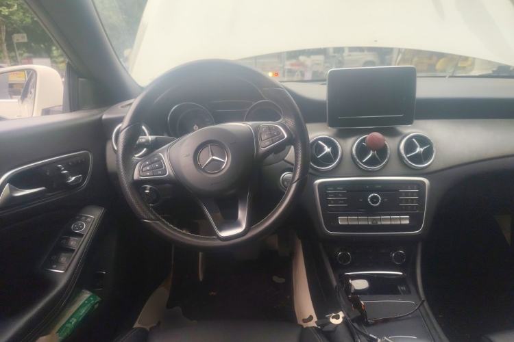Used Mercedes-Benz CLA 2016 Facelifted CLA 200 Stylish Edition Steering Wheel