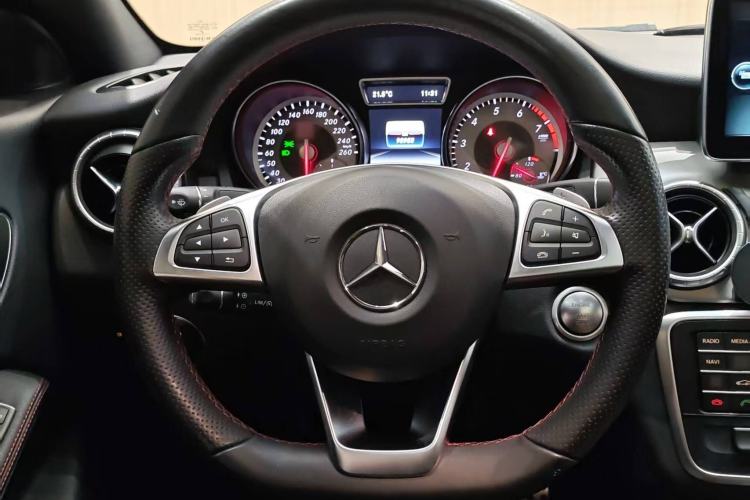 Used Mercedes-Benz CLA 2016 CLA 220 4MATIC Steering Wheel