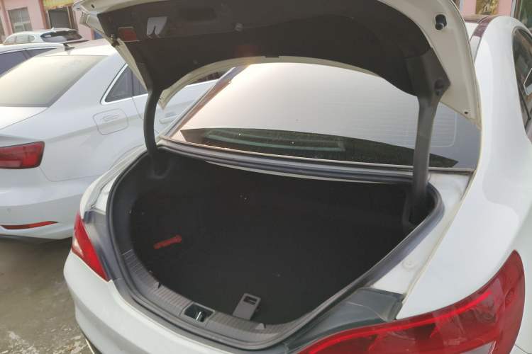Used Mercedes-Benz CLA 2016 Refreshed CLA 200 Sport Edition Trunk