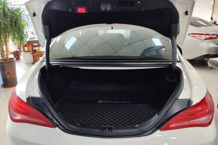 Used Mercedes-Benz CLA 2016 CLA 200 Style Edition Trunk