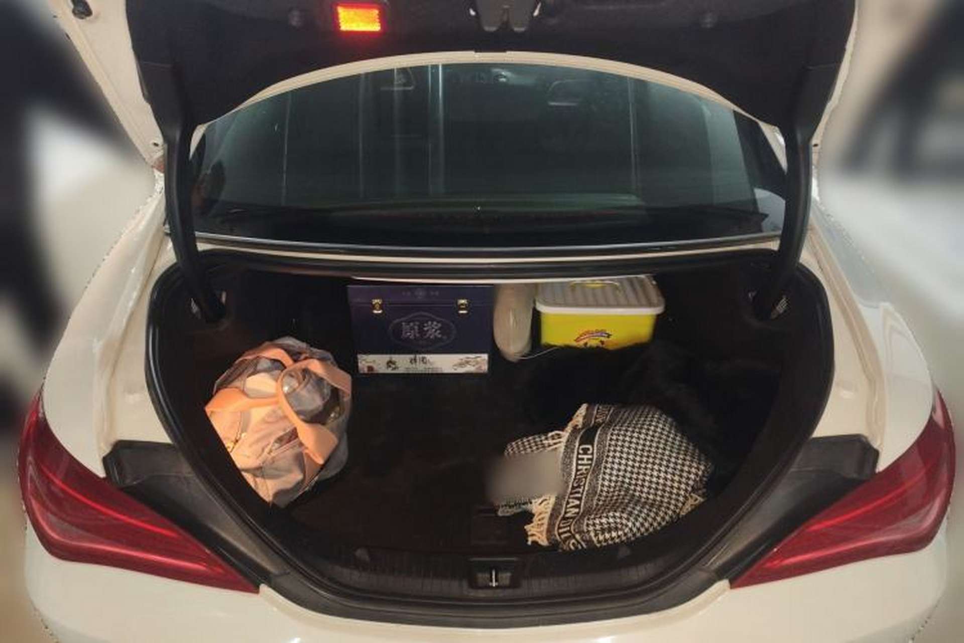 Used Mercedes-Benz CLA  Trunk