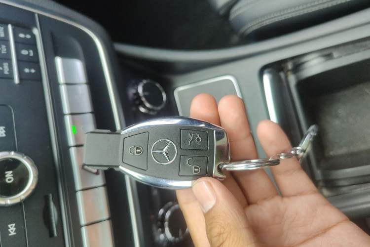Used Mercedes-Benz CLA 2016 Facelifted CLA 200 Stylish Edition Vehicle Key