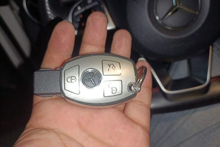 Used Mercedes-Benz CLA 2016 CLA 220 4MATIC Vehicle Key
