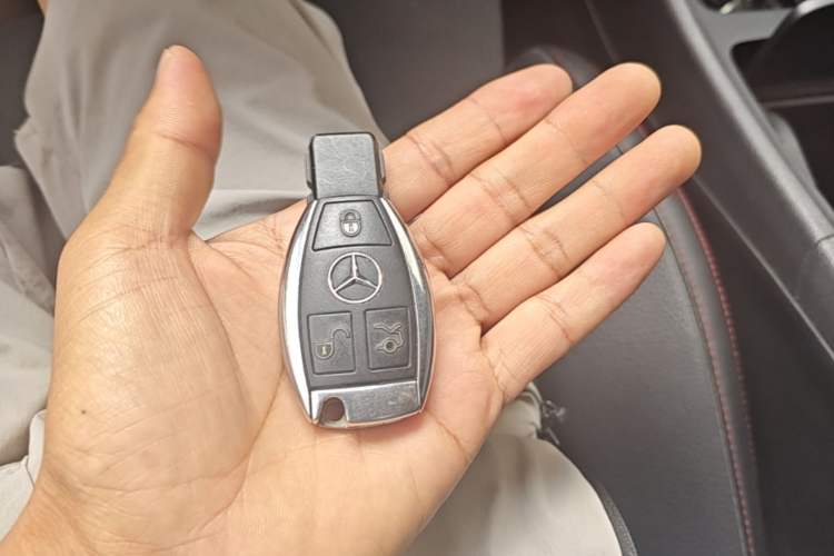 Used Mercedes-Benz CLA 2016 CLA 220 4MATIC Vehicle Key