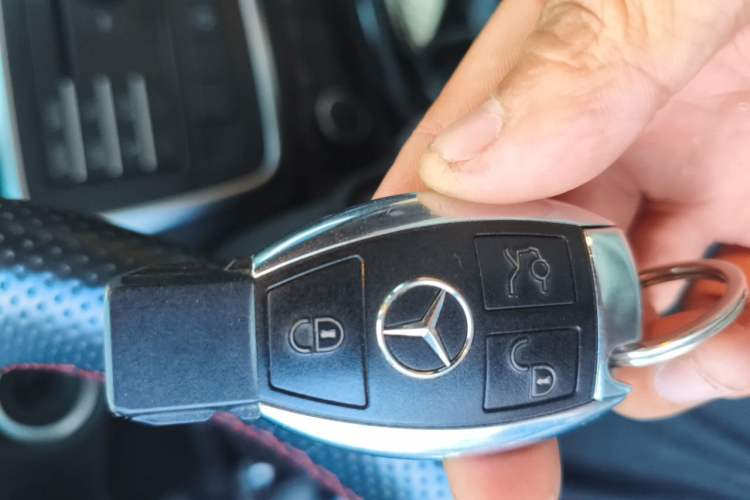 Used Mercedes-Benz CLA 2016 CLA 220 4MATIC Vehicle Key