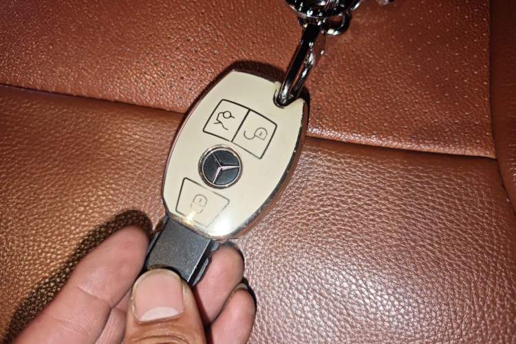 Used Mercedes-Benz CLA 2016 CLA 220 4MATIC Vehicle Key