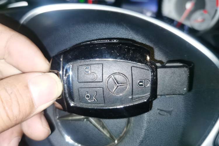Used Mercedes-Benz CLA 2016 CLA 220 4MATIC Vehicle Key
