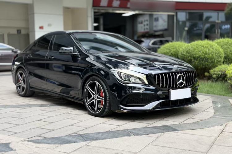 Used Mercedes-Benz CLA 2017 CLA 220 4MATIC Exterior 2
