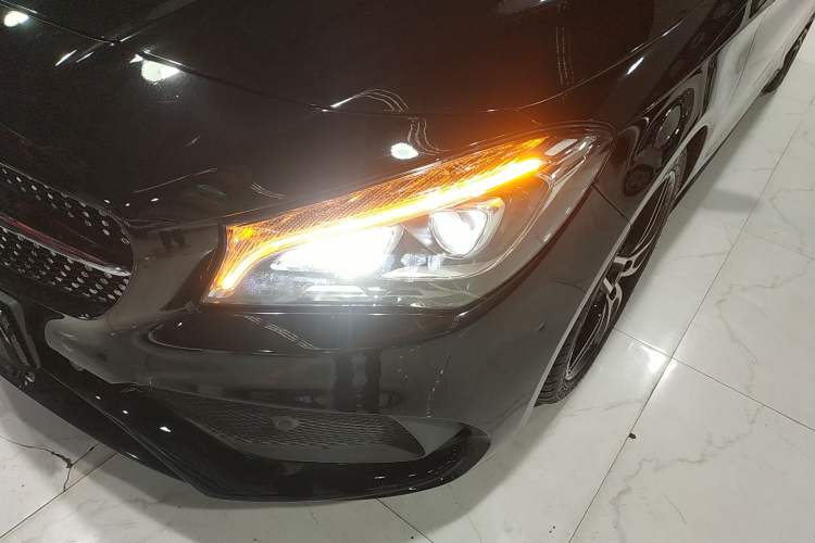 Used Mercedes-Benz CLA 2017 CLA 220 4MATIC Left Front Headlight