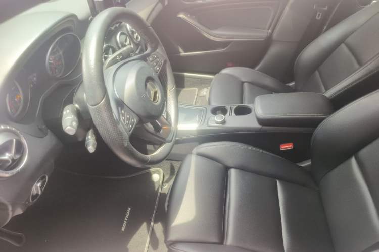 Used Mercedes-Benz CLA 2017 Facelifted CLA 200 Stylish Edition Left Front Seat