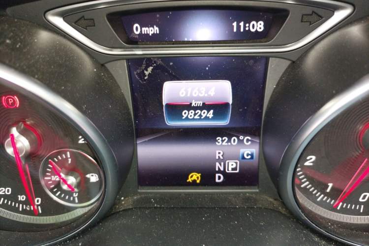 Used Mercedes-Benz CLA 2017 Facelifted CLA 200 Stylish Edition Odometer Close Up