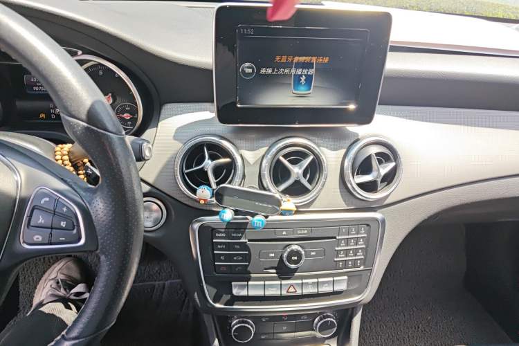 Used Mercedes-Benz CLA 2017 CLA 200 Style Edition Audio And AC Panel