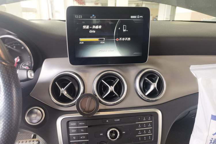 Used Mercedes-Benz CLA 2017 Refreshed CLA 220 4MATIC Audio And AC Panel