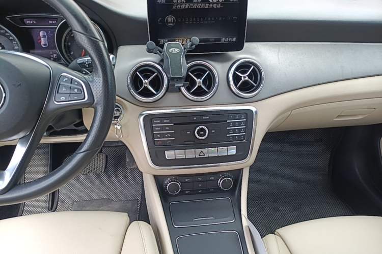 Used Mercedes-Benz CLA 2017 Refreshed CLA 200 Sport Edition Audio And AC Panel