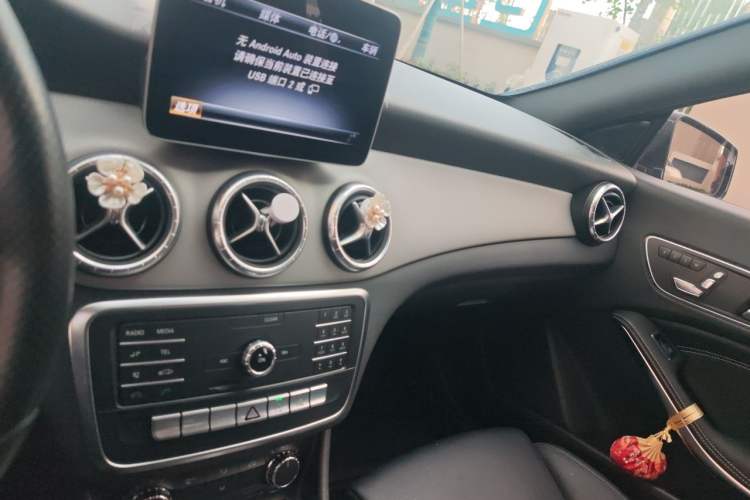 Used Mercedes-Benz CLA 2017 Facelifted CLA 200 Stylish Edition Audio And AC Panel