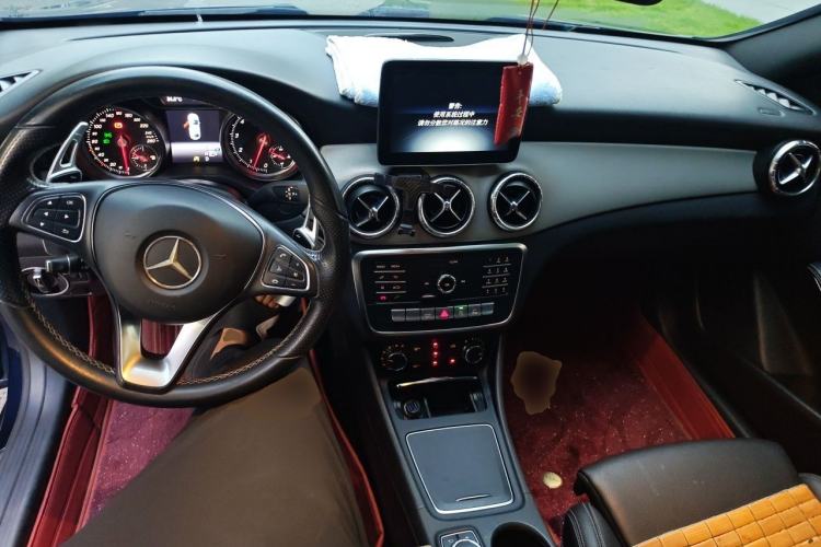 Used Mercedes-Benz CLA 2017 Refreshed CLA 200 Sport Edition Center Console