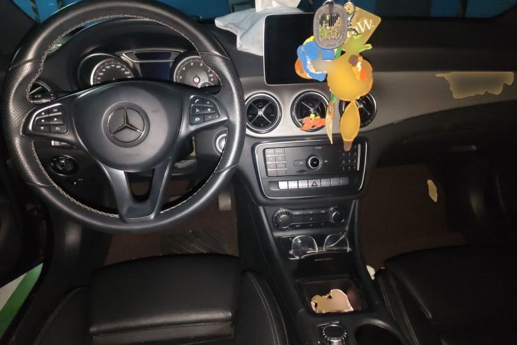 Used Mercedes-Benz CLA 2017 Facelifted CLA 200 Stylish Edition Center Console