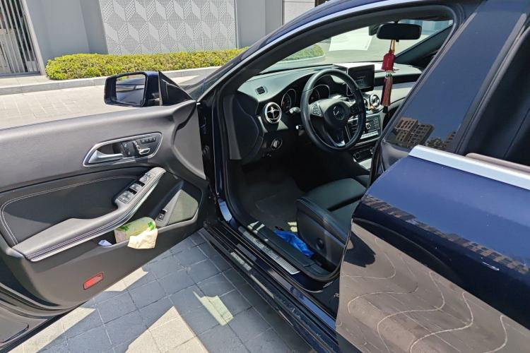 Used Mercedes-Benz CLA 2017 CLA 200 Style Edition Driver Seat
