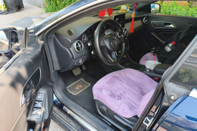 Used Mercedes-Benz CLA 2017 Refreshed CLA 200 Sport Edition Driver Seat
