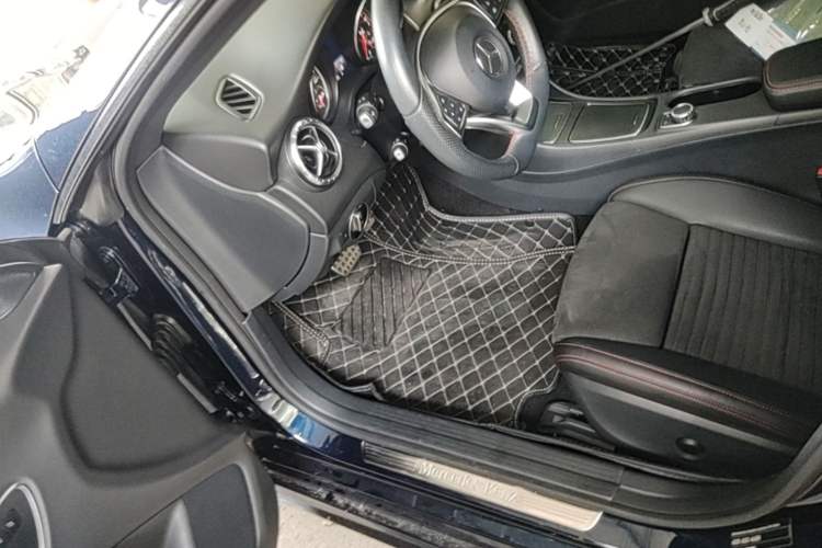 Used Mercedes-Benz CLA 2017 CLA 220 4MATIC Driver Seat