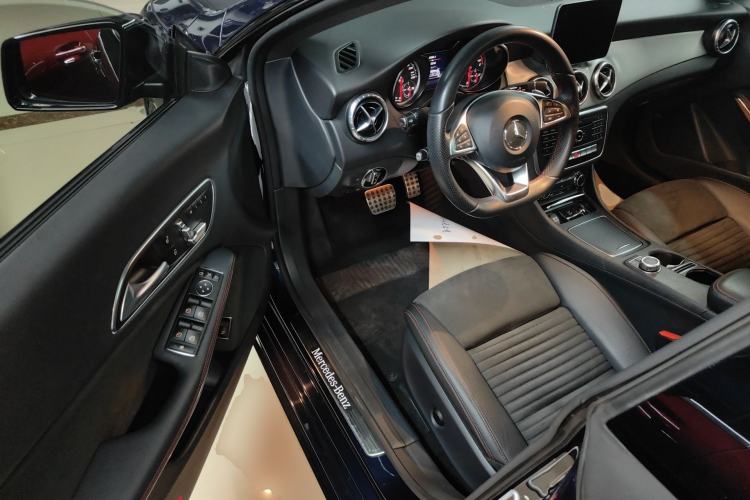 Used Mercedes-Benz CLA 2017 CLA 220 4MATIC Driver Seat