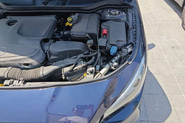 Used Mercedes-Benz CLA 2017 CLA 200 Style Edition Engine Bay Left