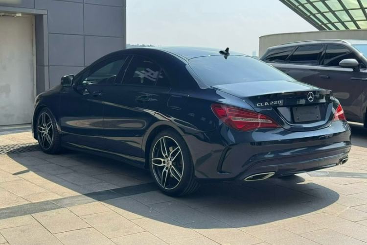 Used Mercedes-Benz CLA 2017 CLA 220 4MATIC Exterior 2