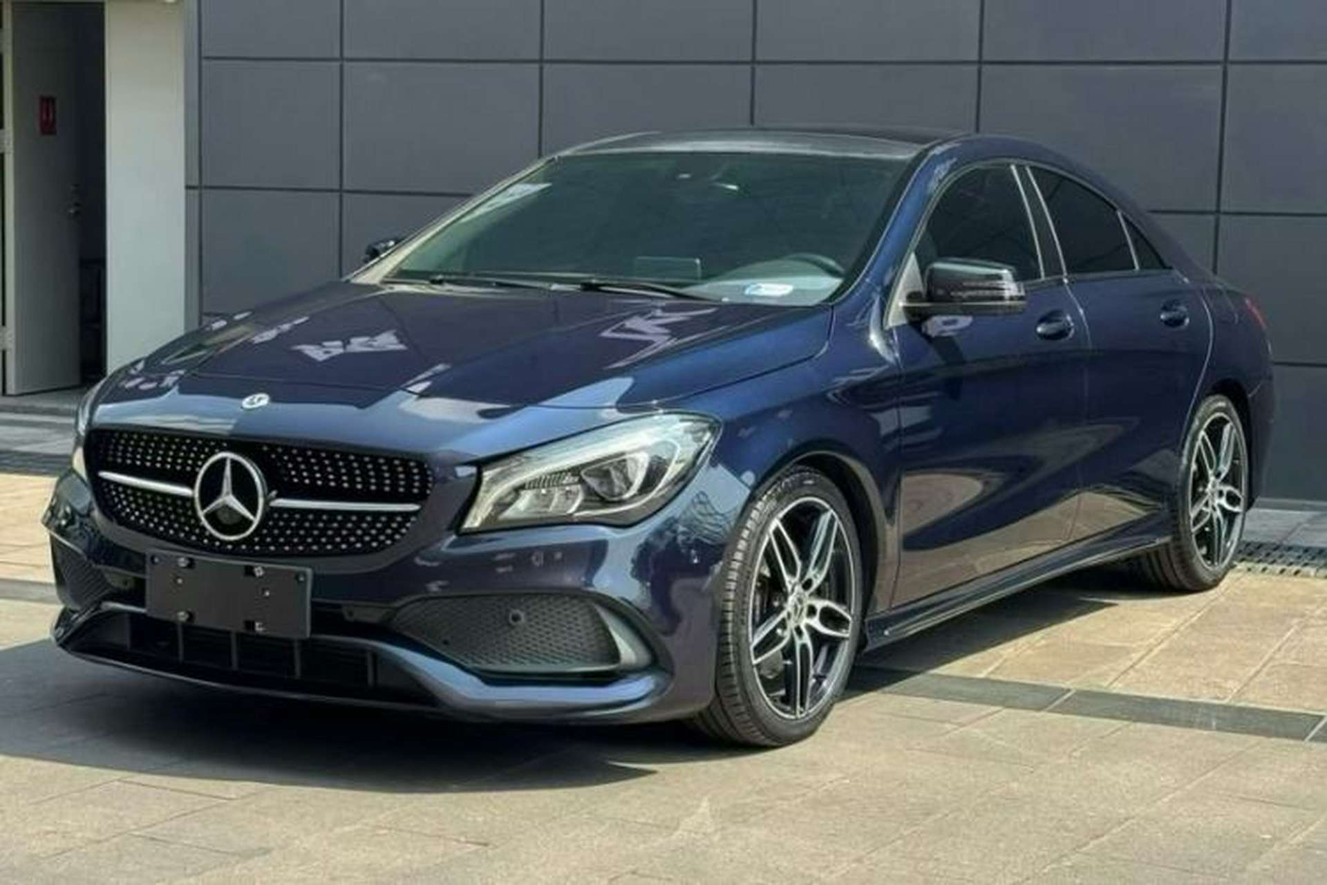 Used Mercedes-Benz CLA 2017 CLA 220 4MATIC Front Left 45 Deg