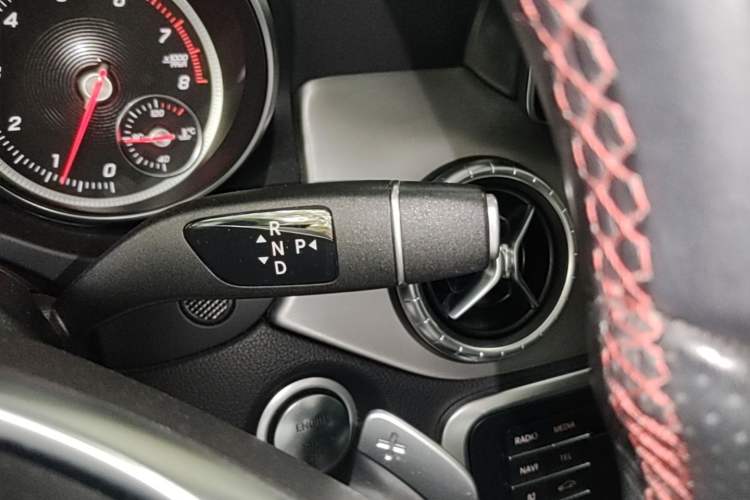 Used Mercedes-Benz CLA 2017 CLA 220 4MATIC Gear Lever