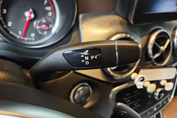 Used Mercedes-Benz CLA 2017 Year Restyled CLA 260 4MATIC Gear Lever