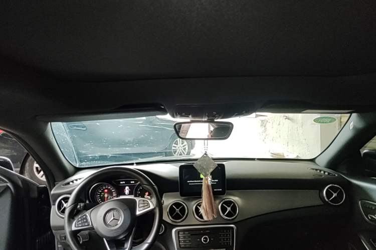 Used Mercedes-Benz CLA 2017 CLA 220 4MATIC Headliner