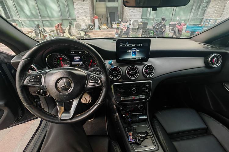 Used Mercedes-Benz CLA 2017 Facelifted CLA 200 Stylish Edition Interior 2