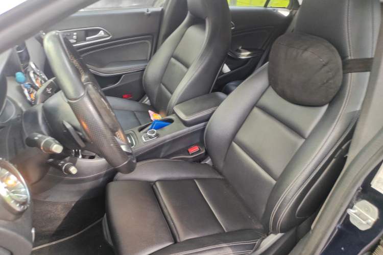 Used Mercedes-Benz CLA 2017 Facelifted CLA 200 Stylish Edition Left Front Seat